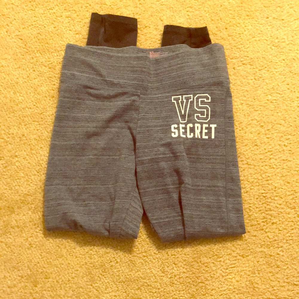 Victoria secret leggings. Size medium/short